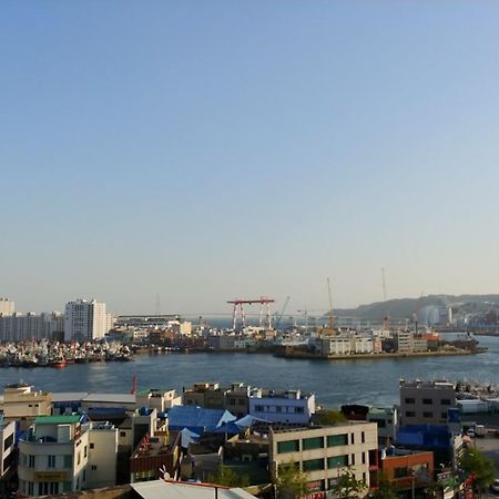 Four Season Guest House Busan Exterior photo